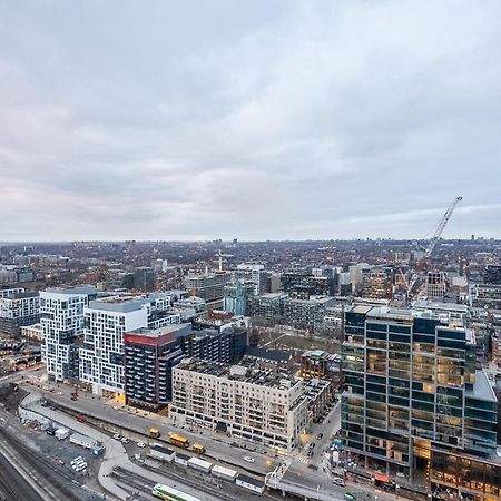 Globalstay Elegant Downtown Apartments Toronto Exterior foto