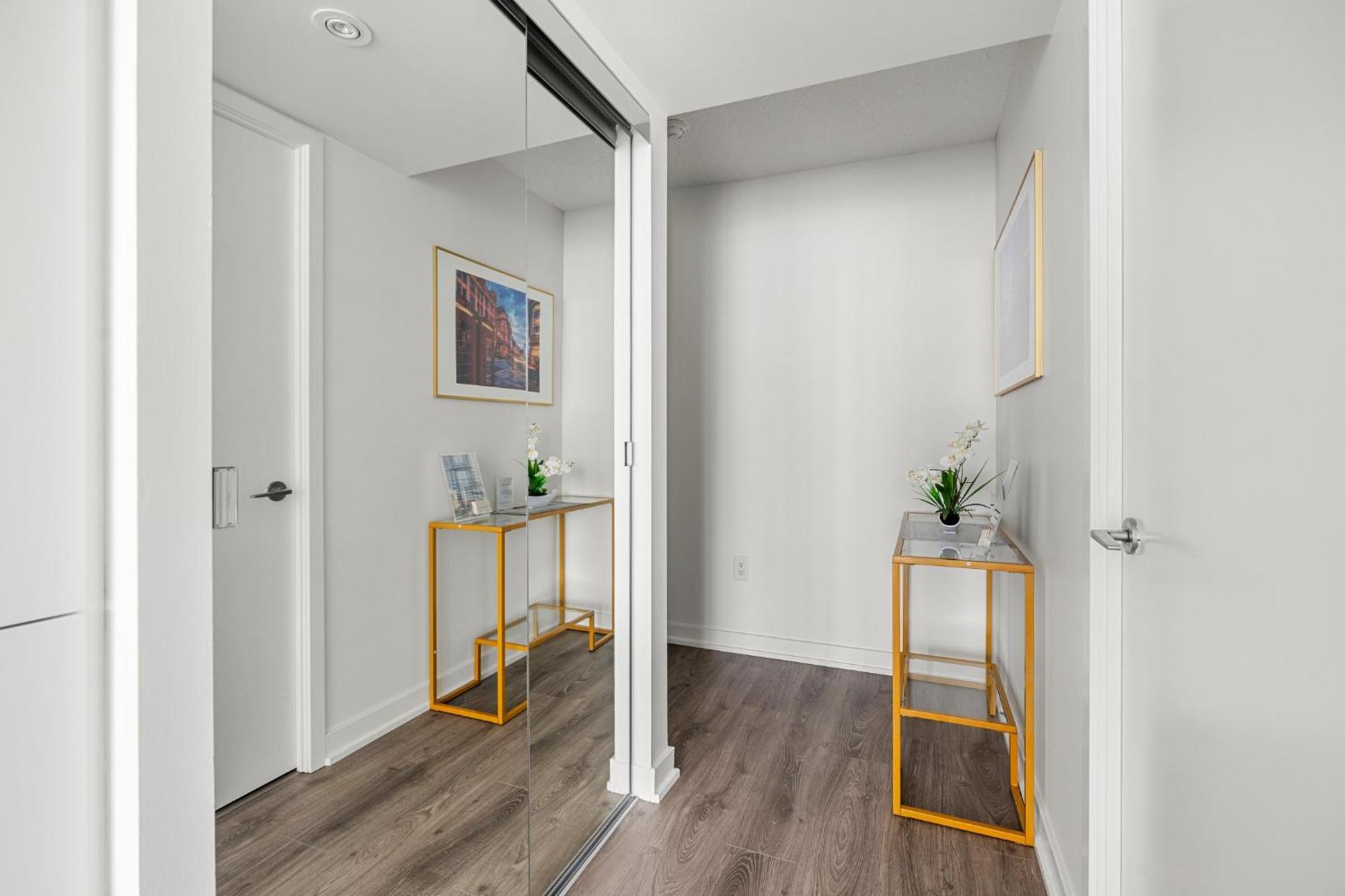 Globalstay Elegant Downtown Apartments Toronto Exterior foto